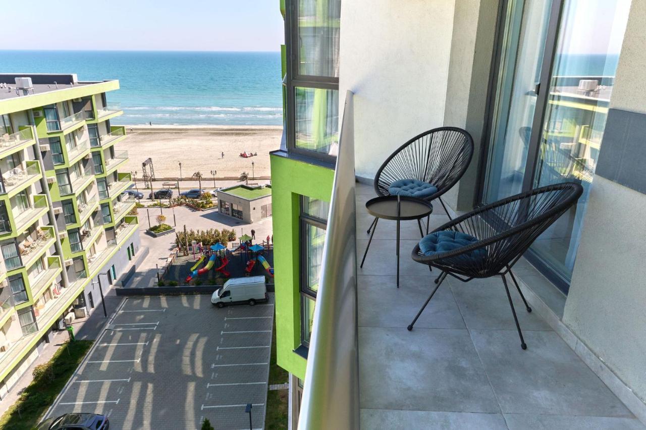 Rainbow Sea View Apartment Spa N Pool Resort - Parking Mamaia Buitenkant foto