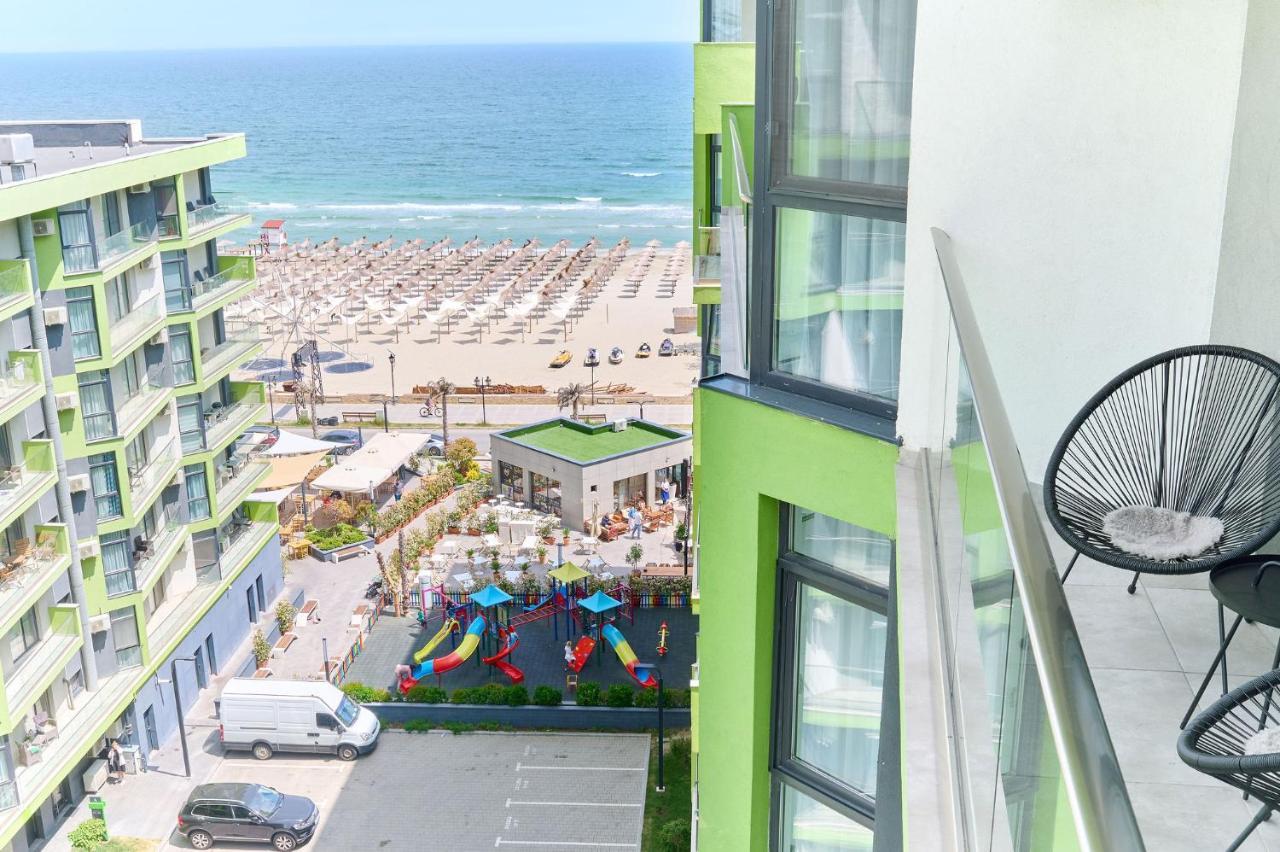 Rainbow Sea View Apartment Spa N Pool Resort - Parking Mamaia Buitenkant foto
