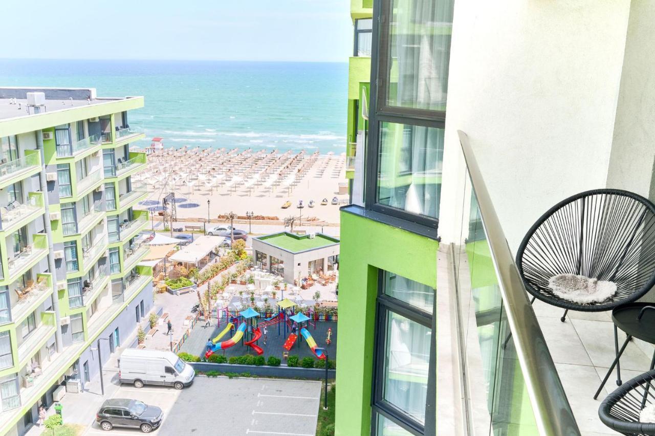 Rainbow Sea View Apartment Spa N Pool Resort - Parking Mamaia Buitenkant foto
